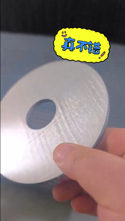 云浮抛光拉丝机对碳钢表面进行锈迹毛刺处理